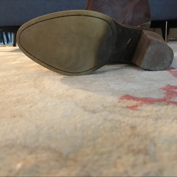 Lucky Brand Booties - GREAT condition size 7.5 - Picture 5 of 7